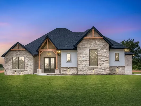 1600 N 60th St, Noble, OK 73068