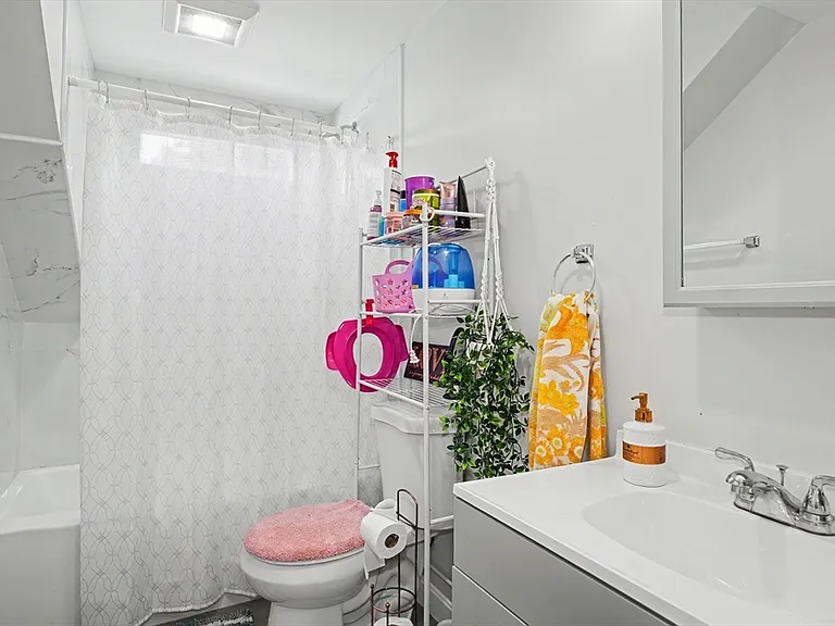 5 Eddy St #2 — Photo 17
