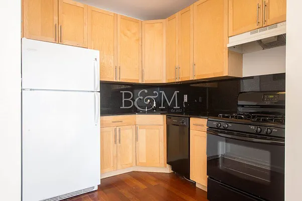 Rented by Brick&Mortar | media 45