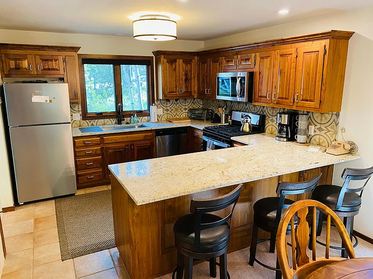 4150 Columbine Dr — Photo 31