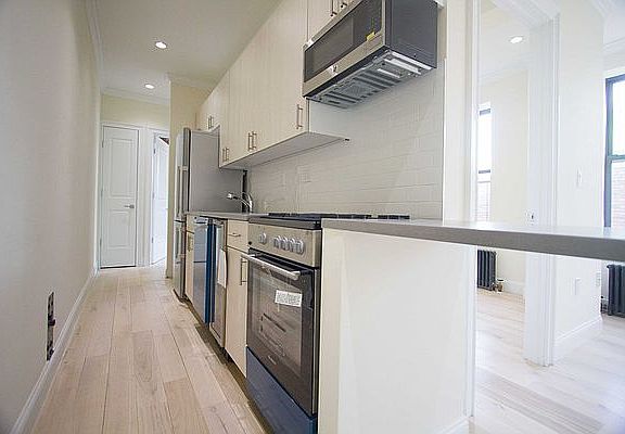 2nd image of 920 Bushwick Ave #25