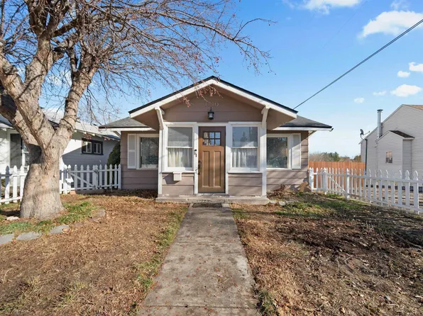 1710 1st St S, Nampa, ID 83651