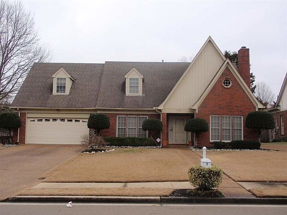 2nd image of 5226 Lake Village Dr