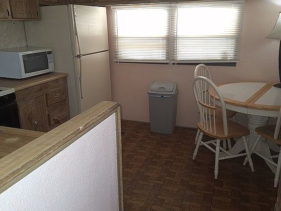 2nd image of 3601 E Wyoming Ave