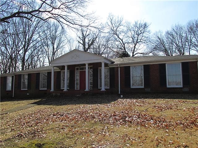 1st image of 405 Tuckahoe Dr