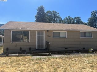 47886 W 1st St, Oakridge, OR