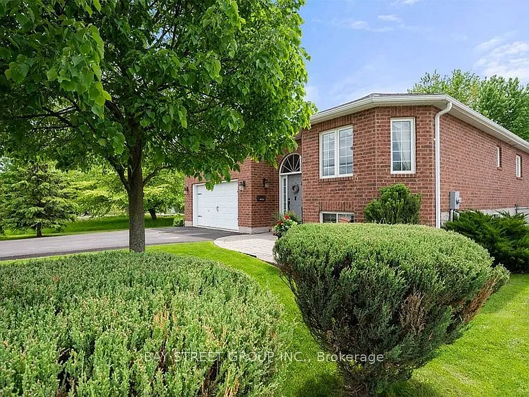 722 A Lake Dr S — Photo 34
