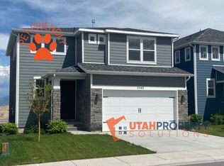 7042 N Brook Rdg, Eagle Mountain, UT 84005