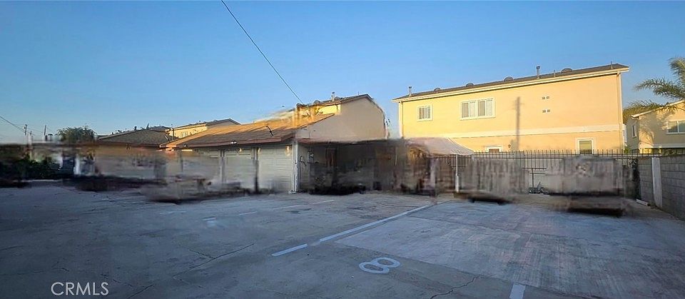 1st image of 1261 W 139th St