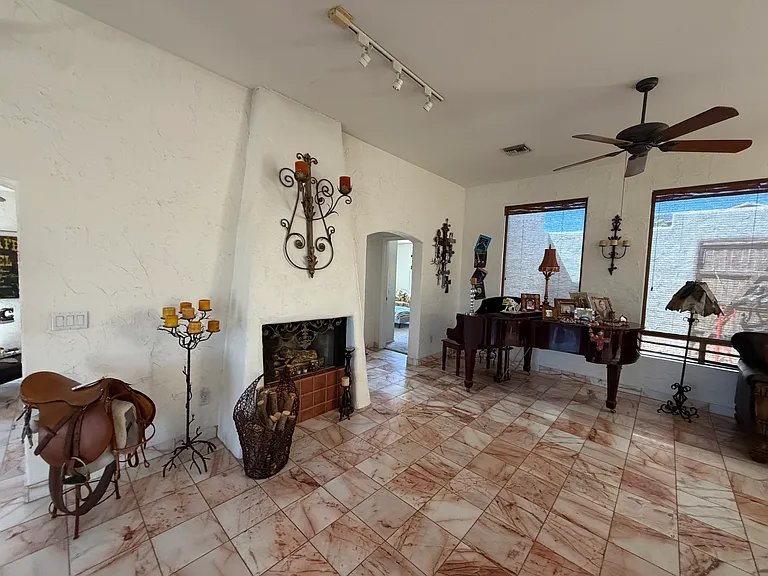 3750 Canyon Cove Dr — Photo 5