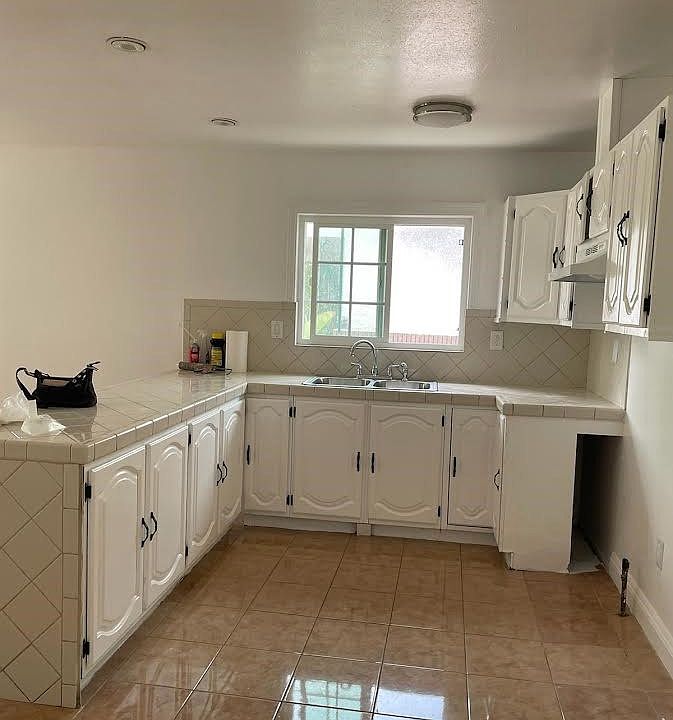 1st image of 9525 Pioneer Blvd