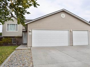 8707 Heathrow Ct, Pasco, WA 99301