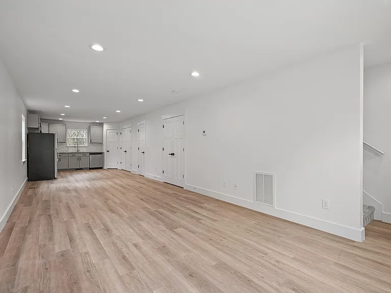 427 Arbor Dr #A — Photo 7