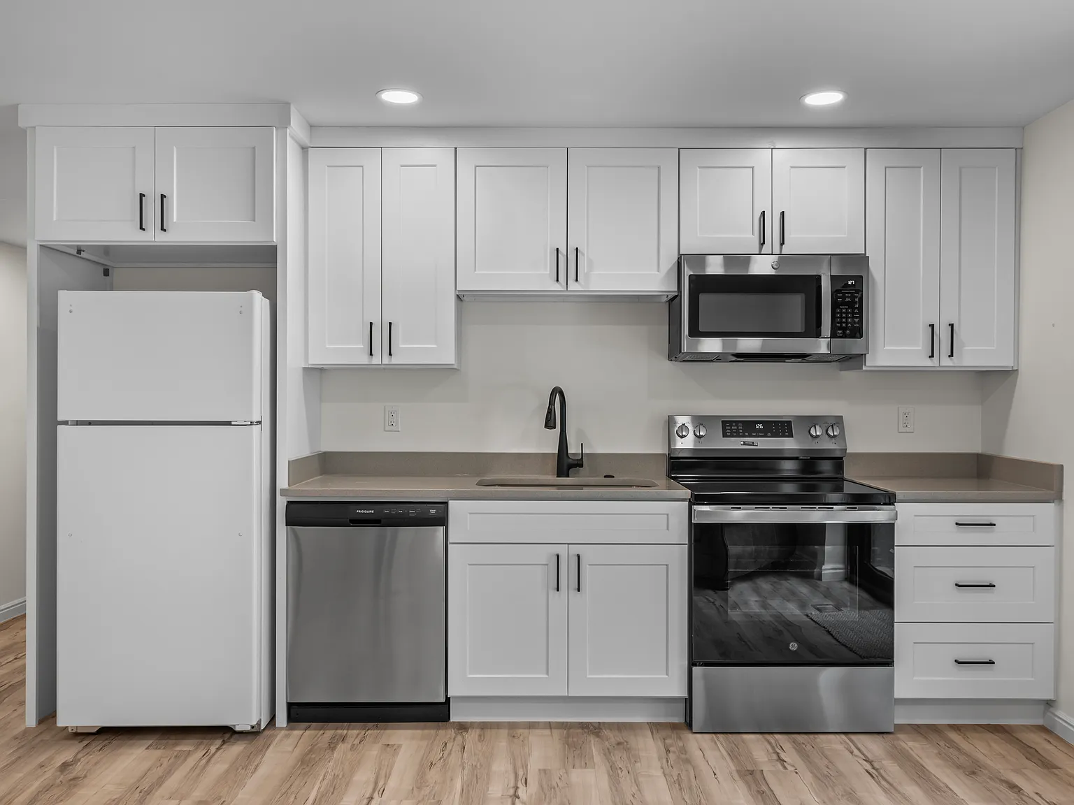 890 S 725 W - Bsmt - 1 — Photo 3