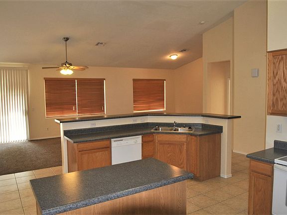 3rd image of 13209 N 129th Dr