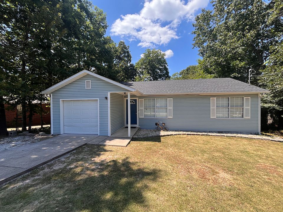 1st image of 23 Murphy Dr