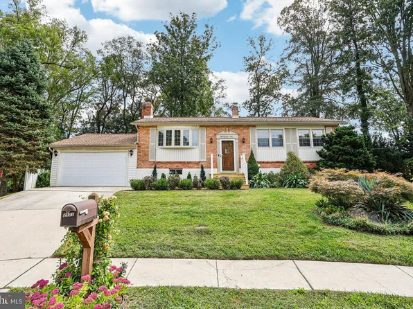 2501 Crossgates Dr, Wilmington, DE 19808