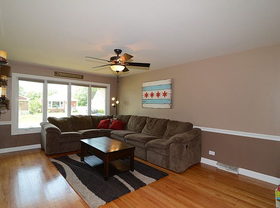 3rd image of 9541 Massasoit Ave