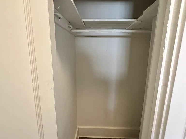 1318 S Hydraulic Ave — Photo 18