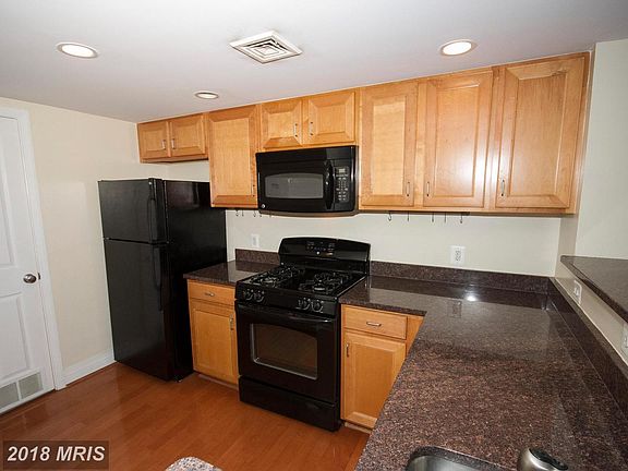 5th image of 414 Water St Unit 2611