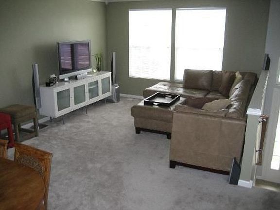 3rd image of 432 Belvedere Ln #432