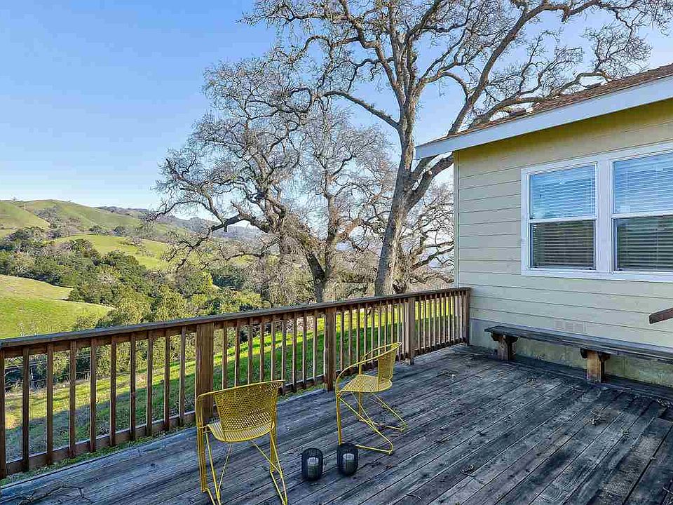 2nd image of 5272 Sierra Rd