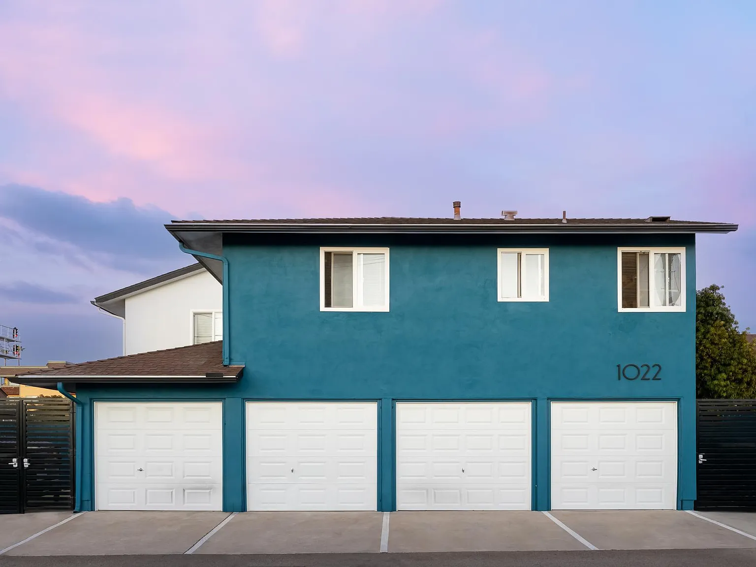 1 bed, $2,600 — Photo 2