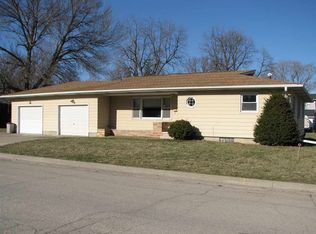 1000 Hillcrest Blvd, La Porte City, IA 50651