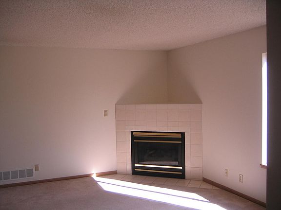 2nd image of 504 NW 17th Cir