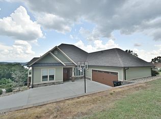 115 Lake Vista Dr, Greenback, TN 37742