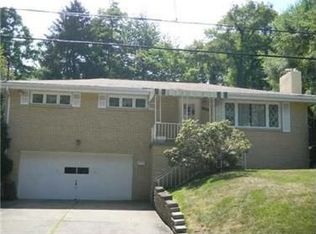 110 Marie Dr, Pittsburgh, PA 15237