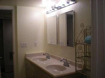3rd image of 1270 Cleveland Ave #233