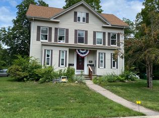 31 Rockhill St #2, Foxboro, MA 02035