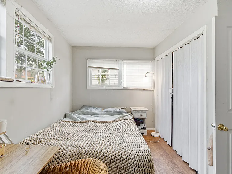 489 Willard Ave SW #A — Photo 13