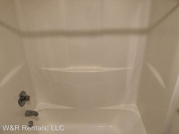 5th image of 144 S Killarney Ln APT 3