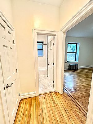 4th image of 301 Cumberland St APT A4