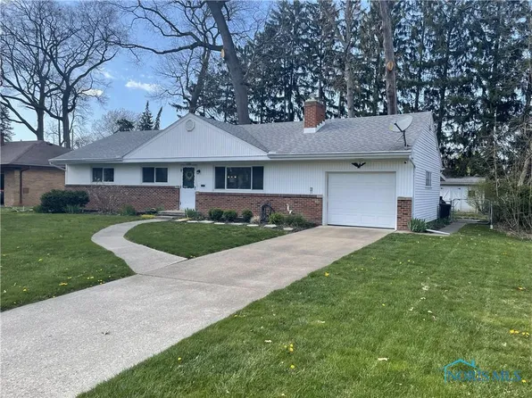 2240 Charlotte St, Toledo, OH 43613