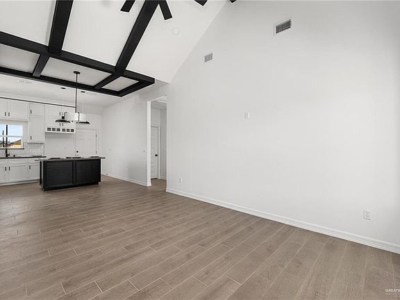 5th image of 2316 Tuscany Rd