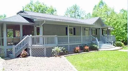 4 bed, 2352 sqft, $2,700 — Photo 1