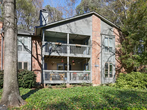 1421 Tuxworth Cir, Decatur, GA 30033