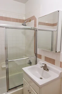 Rented by Smart City Real Estate LLC | media 26