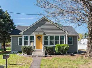 1 W Post Rd, Morrisville, PA 19067