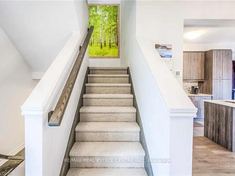 19 Baker Ln — Photo 17
