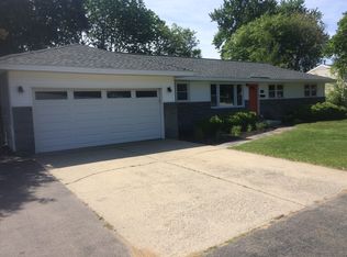 35 Mordella Rd, Albany, NY 12205