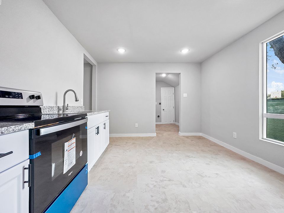 1st image of 1606 W Wildwood Dr #B