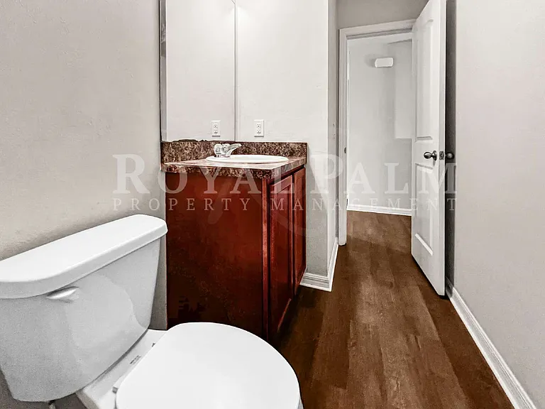 9177 Aegean Cir — Photo 34