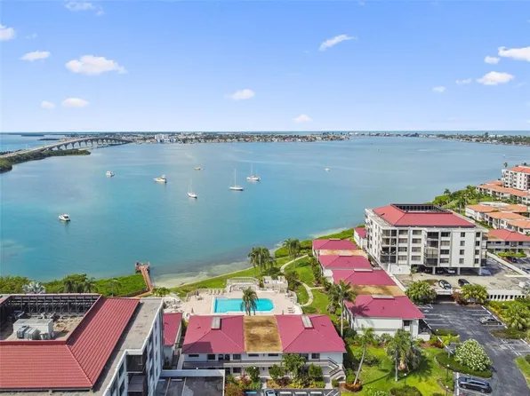 6365 Bahia Del Mar Blvd APT 114, Saint Petersburg, FL 33715