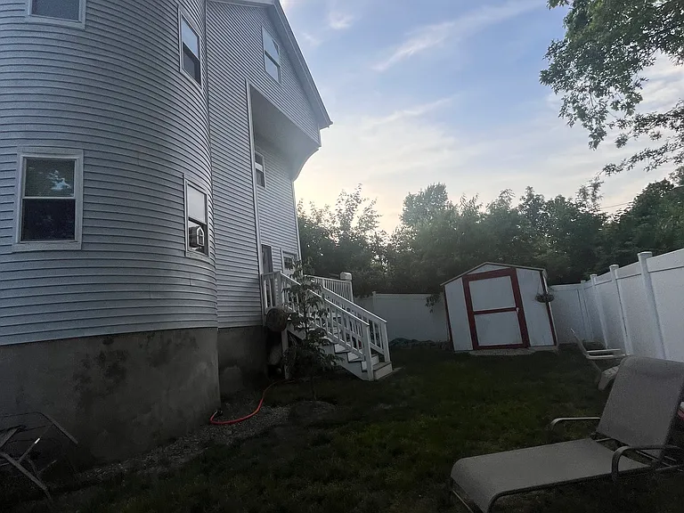 9 Whittier St #2 — Photo 2