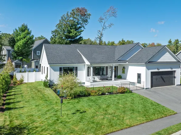 16 Winn Way, Scarborough, ME 04074