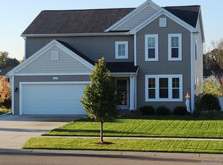 1237 Weatherstone Ln, Howell, MI 48843